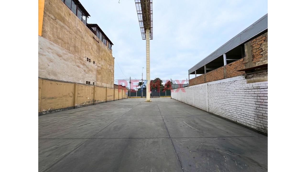 Terreno Comercial En Venta En Miraflores – Av. Benavides | 354 M² | Cz | Cpu:10 Pisos - 8