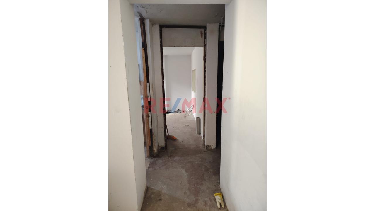 🏡 ¡Gran Oportunidad De Inversión En El Rímac, Frente A Parque! - 5
