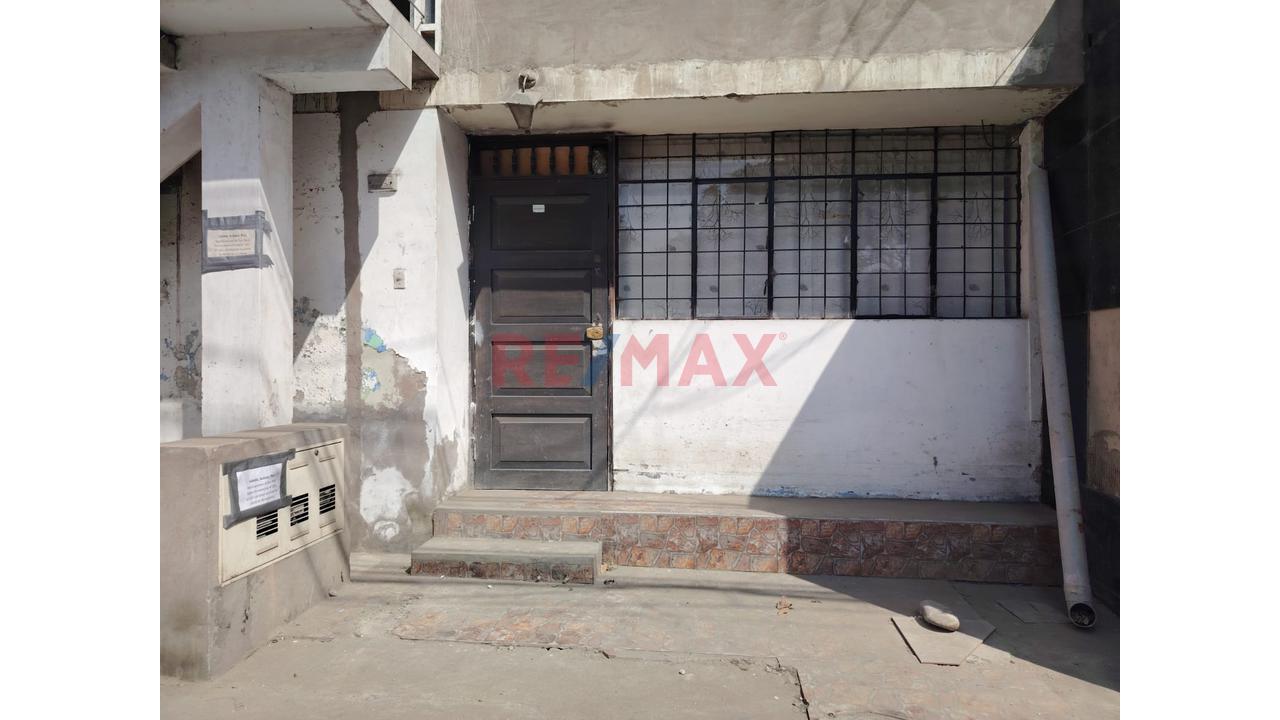 🏡 ¡Gran Oportunidad De Inversión En El Rímac, Frente A Parque! - 1