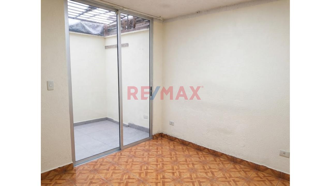 ¡Vive Frente Al Circuito Mágico Del Agua! Dpto. En 1Er Piso - 3 Dorm. En Santa Beatriz - 6