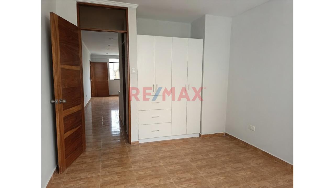 ¡Vive Frente Al Circuito Mágico Del Agua! Dpto. En 1Er Piso - 3 Dorm. En Santa Beatriz - 10