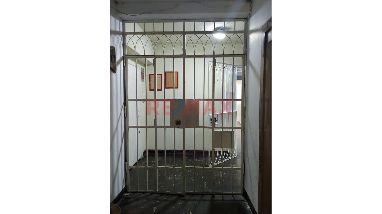 Venta De Oficina En El Centro De Lima Av. Nicolas De Pierola - 69.85 M2 - 10