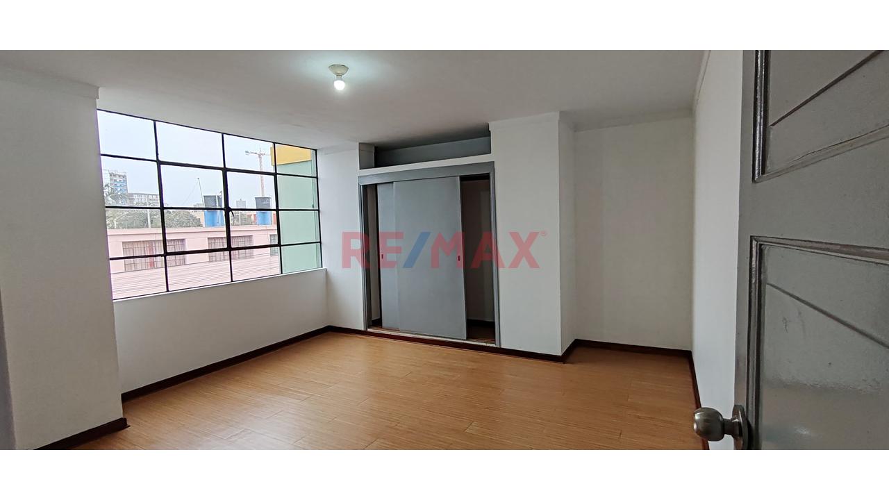 🏡 Alquiler De Departamento En Breña - 8