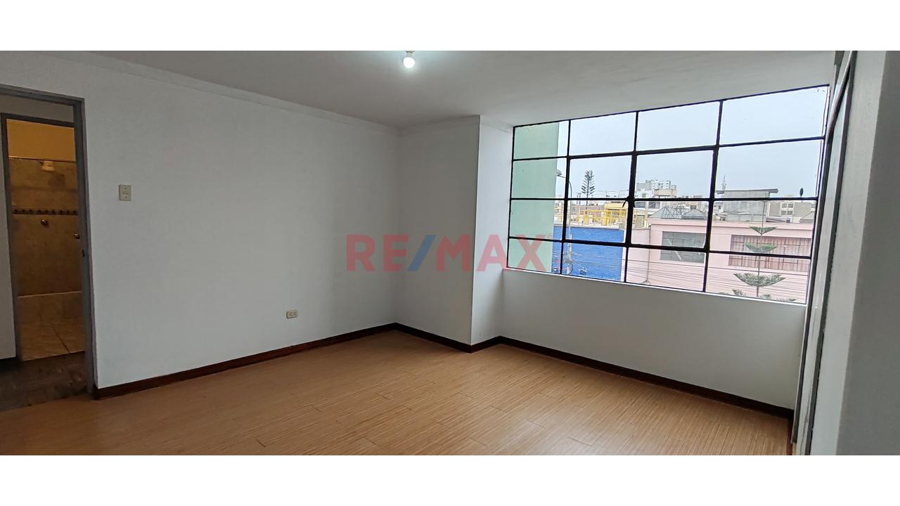 🏡 Alquiler De Departamento En Breña - 6