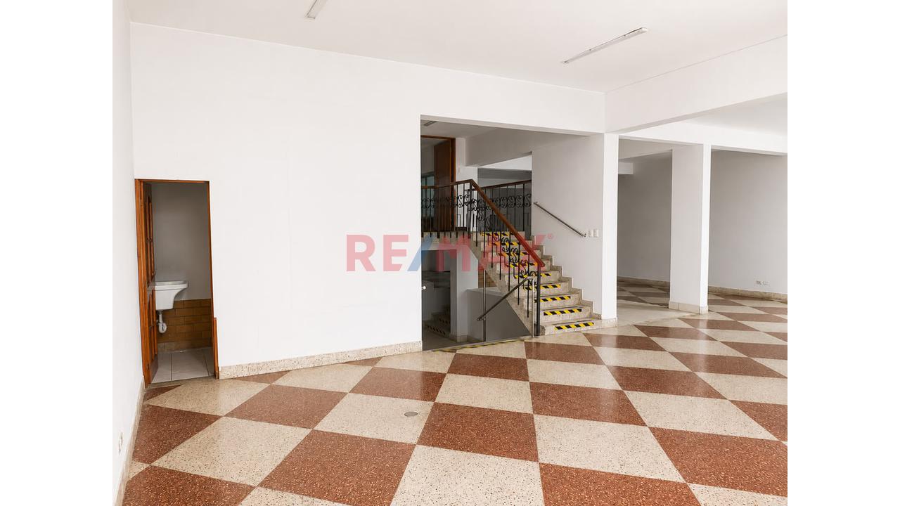 Local Comercial En Alquiler – La Molina 📍 - 6