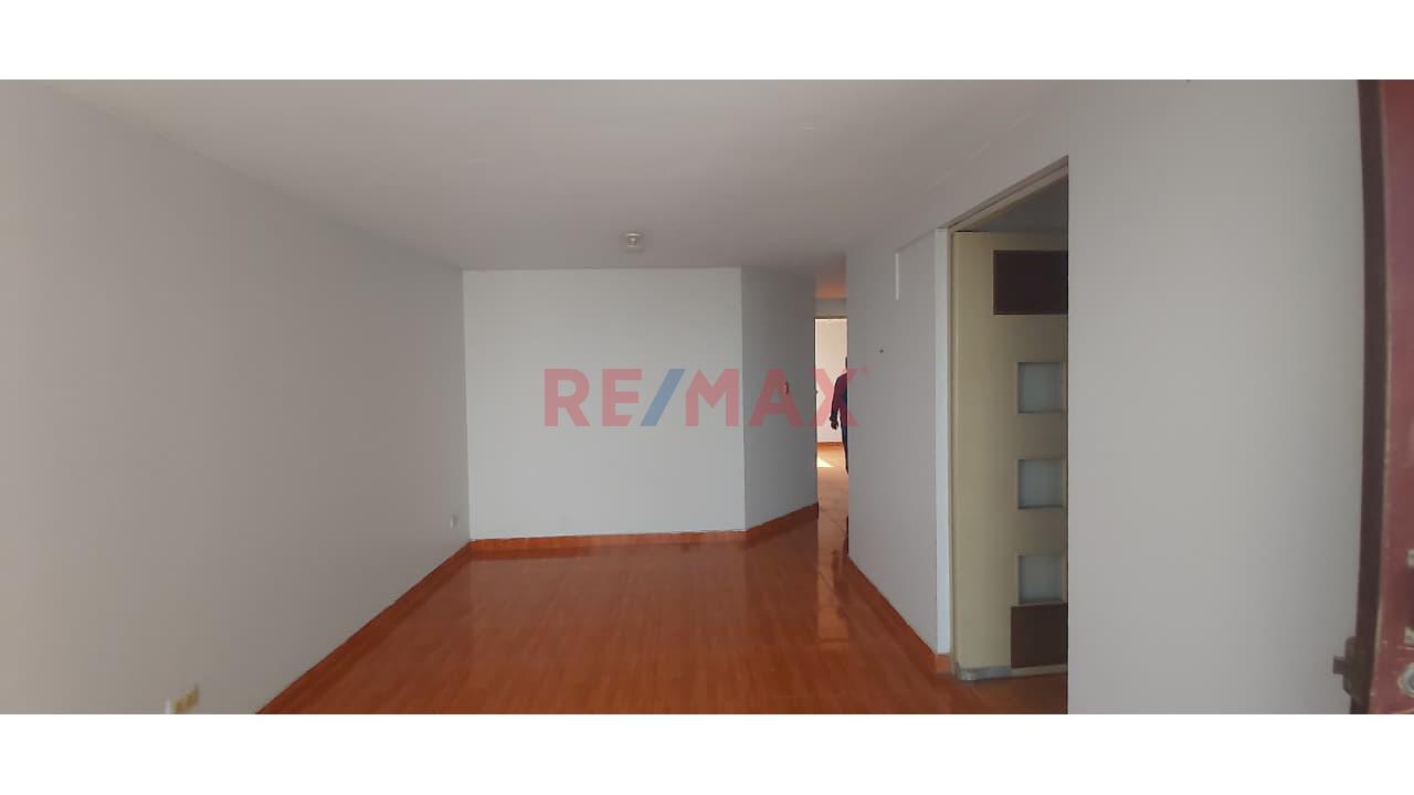 Departamento de 3 dormitorios en Carabayllo, 67 m² — foto 2