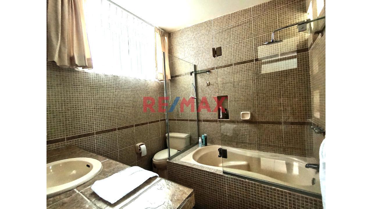 Casa En Venta En Santa Maria Del Pinar Frente A Parque Y  Acabados — foto 11