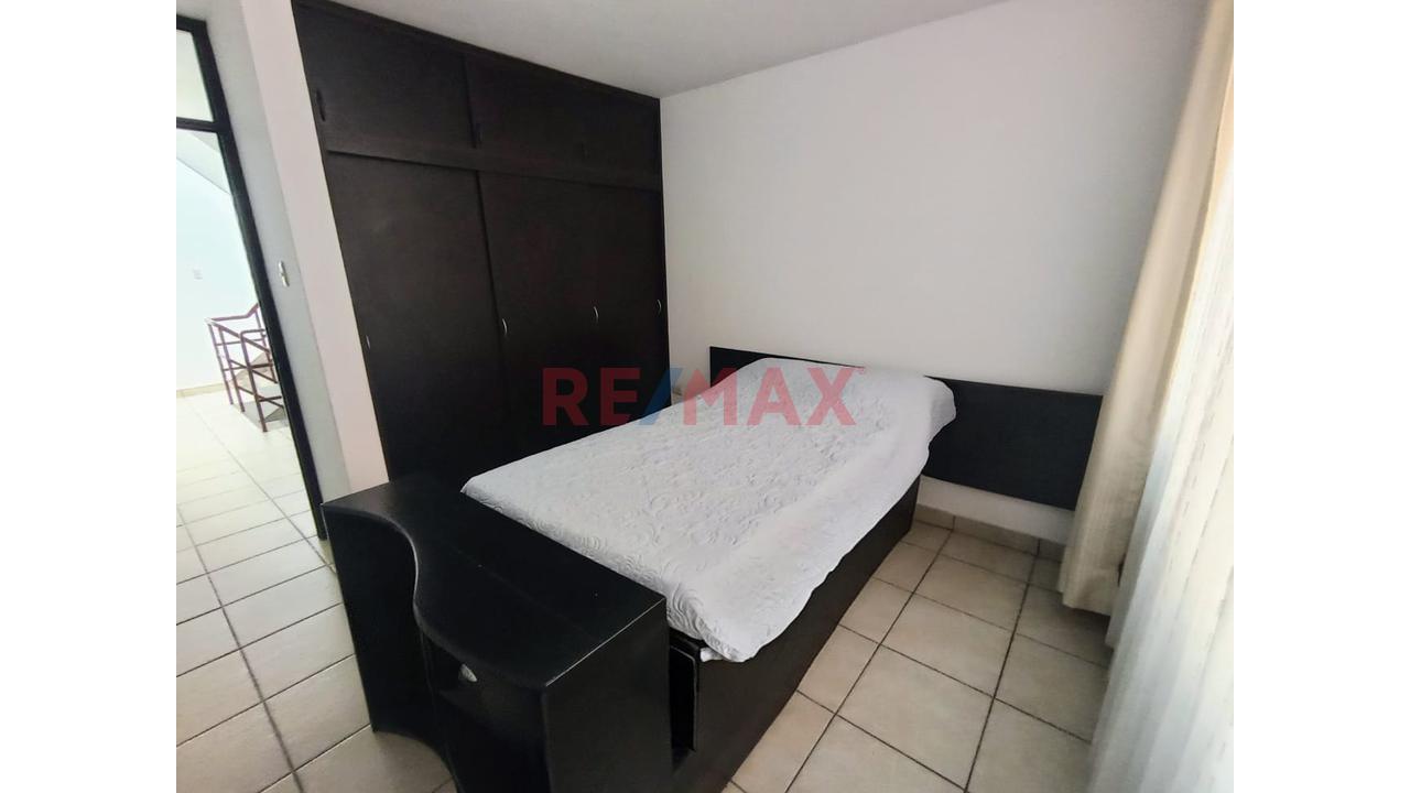 Casa En Venta En Santa Maria Del Pinar Frente A Parque Y  Acabados — foto 14