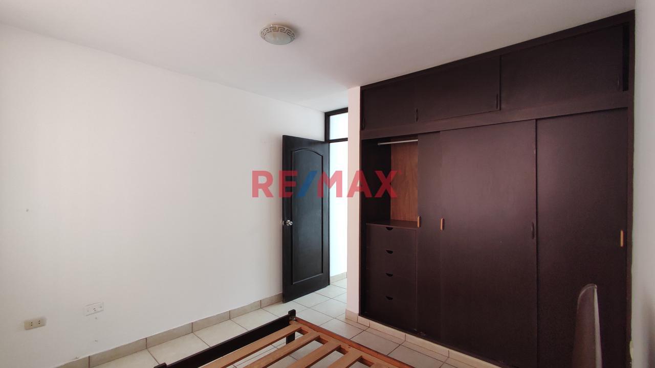 Casa En Venta En Santa Maria Del Pinar Frente A Parque Y  Acabados — foto 6