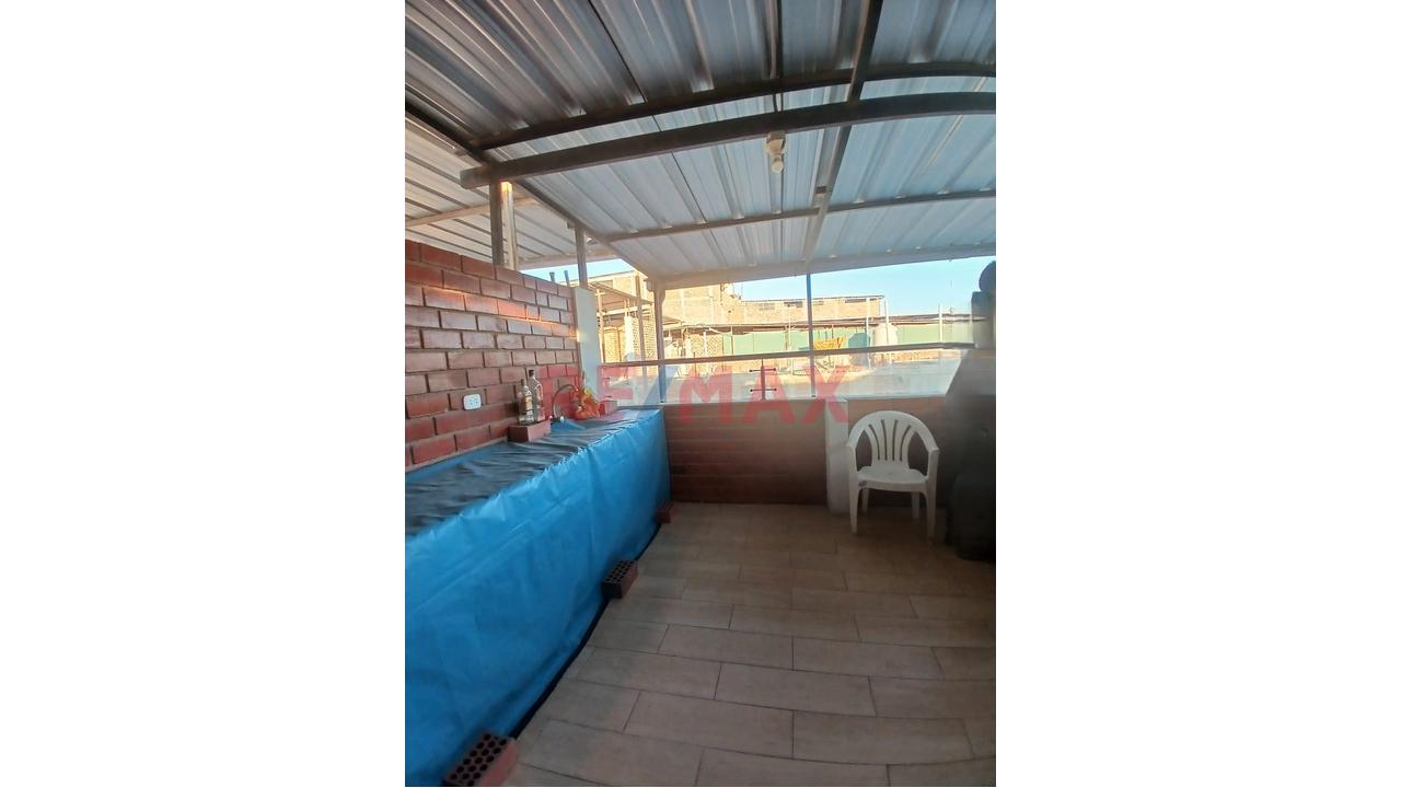 Hermosa Casa En Alquiler De 2 Pisos Mas Azotea En Urb Sta Margarita — foto 14