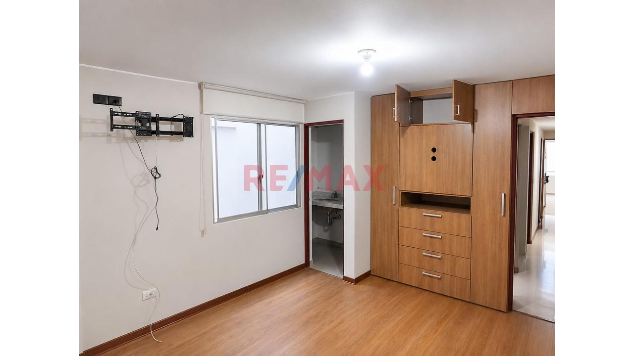 🏡 ¡Tu Nuevo Hogar Te Espera! Departamento(97M2) De 3 Hab. Cochera Incluida — foto 9
