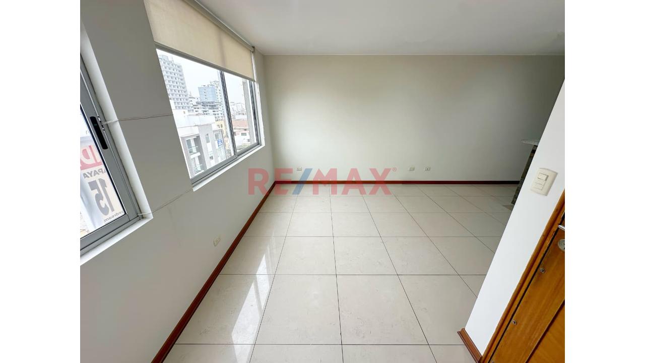 🏡 ¡Tu Nuevo Hogar Te Espera! Departamento(97M2) De 3 Hab. Cochera Incluida — foto 5