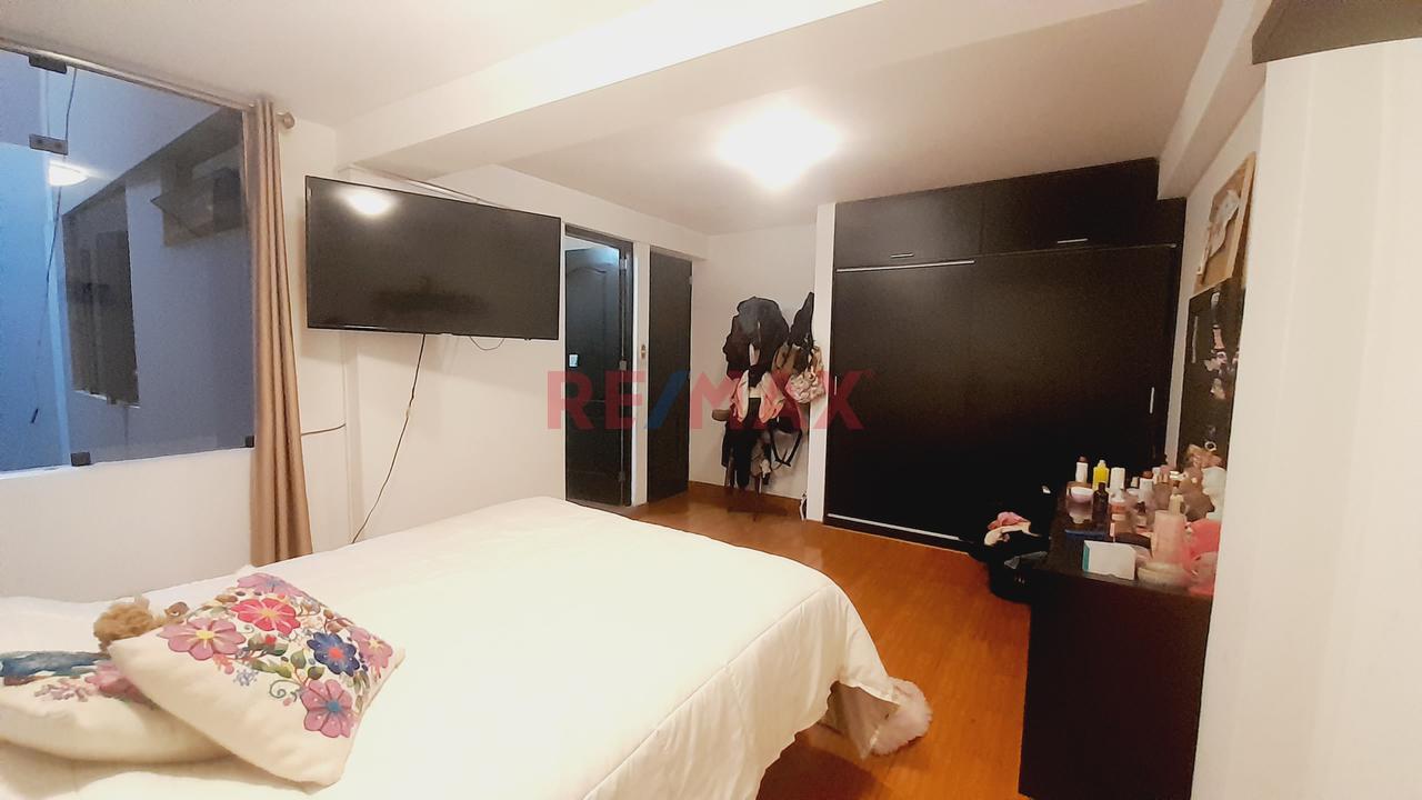 Hermosa Casa En Venta - 4 Pisos + Azotea — foto 11
