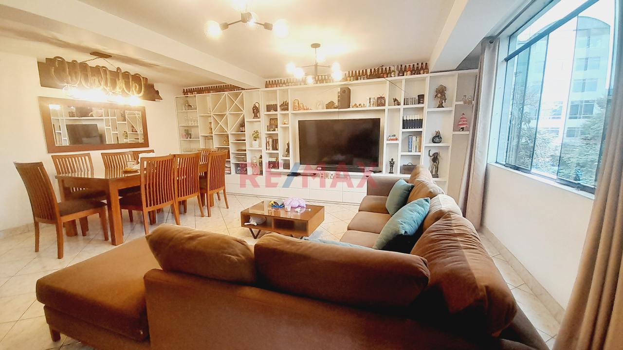 Hermosa Casa En Venta - 4 Pisos + Azotea — foto 10