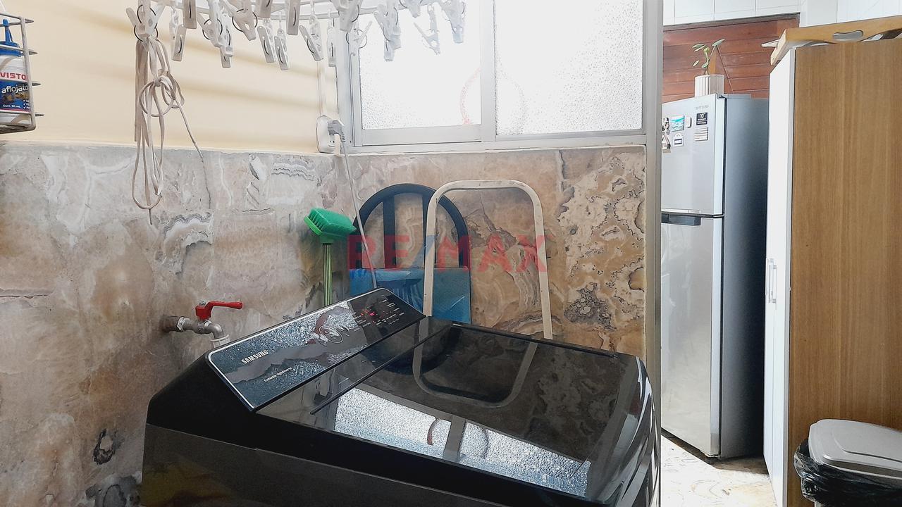 Hermosa Casa En Venta - 4 Pisos + Azotea — foto 7
