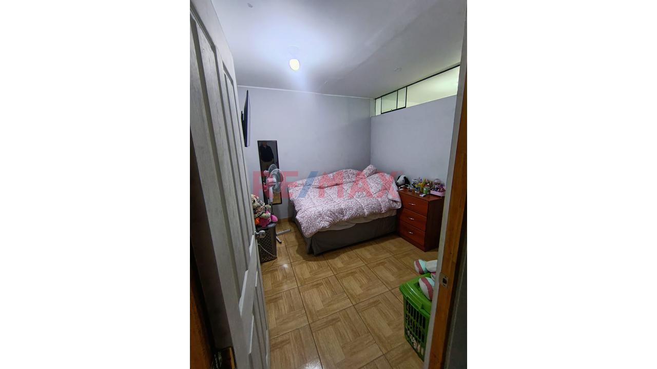 Venta De Amplia Casa En Los Ficus Santa Anita - 8