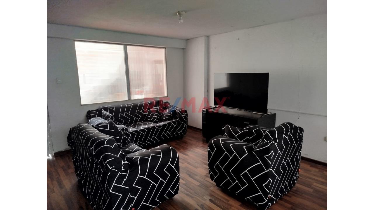 Se Vende Casa En San Juan De Lurigancho - 3