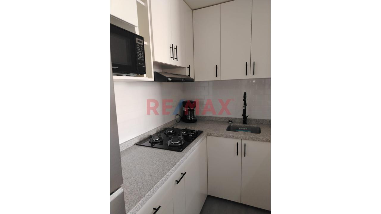 Alquiler De Departamento Duplex Con Terraza Privada , Cochera Y Piscina Cerca A La Universidad Catolica - 13