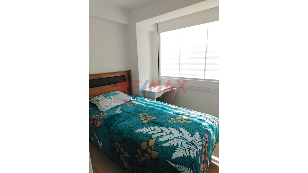 Alquiler De Departamento Duplex Con Terraza Privada , Cochera Y Piscina Cerca A La Universidad Catolica - 9