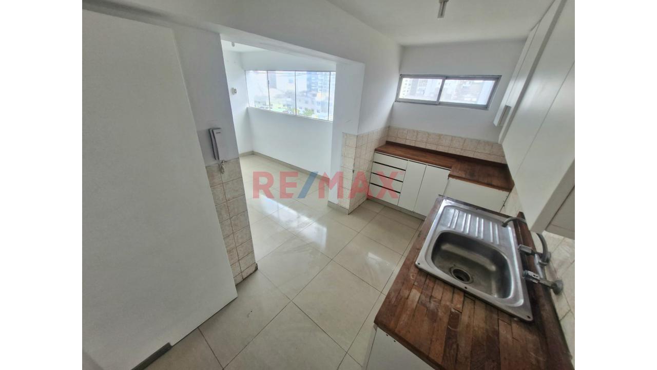 Se Vende Departamento Duplex En Mirafolores - 7