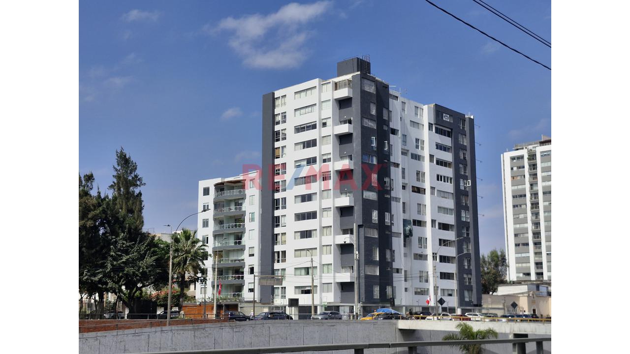 Se Vende Departamento Duplex En Mirafolores - 3