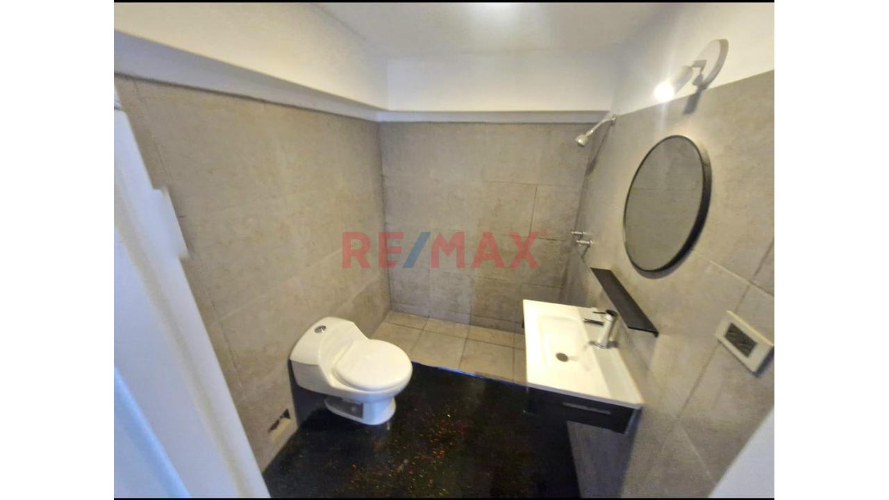 Se Vende Departamento Duplex En Mirafolores - 13