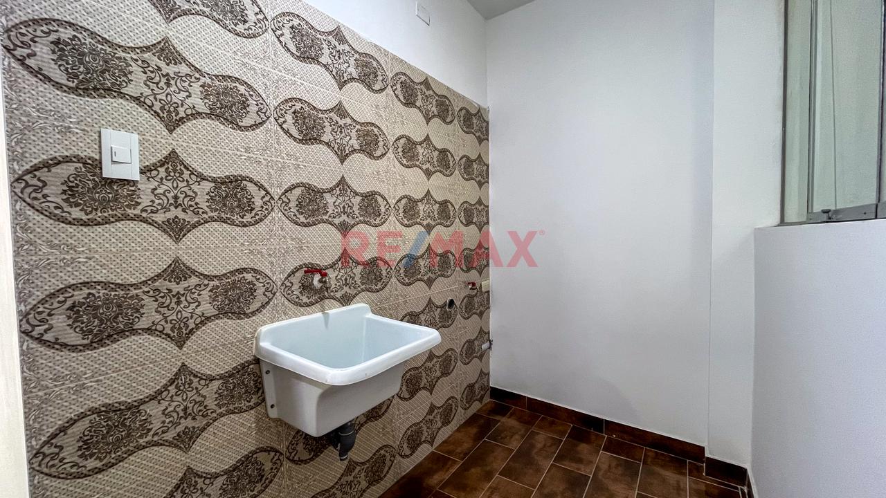 Amplio Departamento En Venta – Villa El Salvador — foto 8