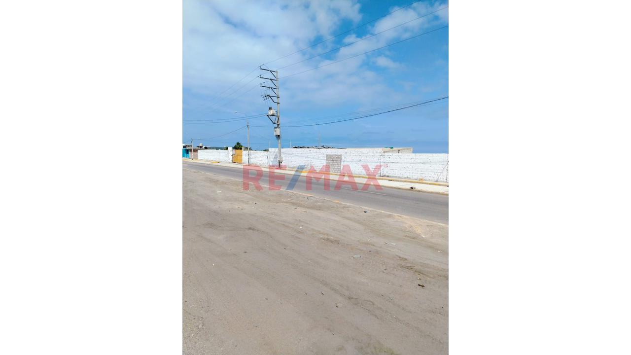 Venta De Terreno Industrial En C.Poblado Santa Monica, Camana - 9