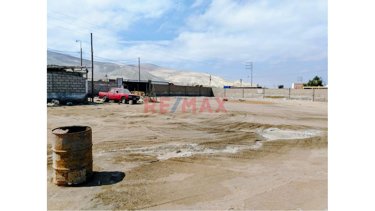 Venta De Terreno Industrial En C.Poblado Santa Monica, Camana - 5