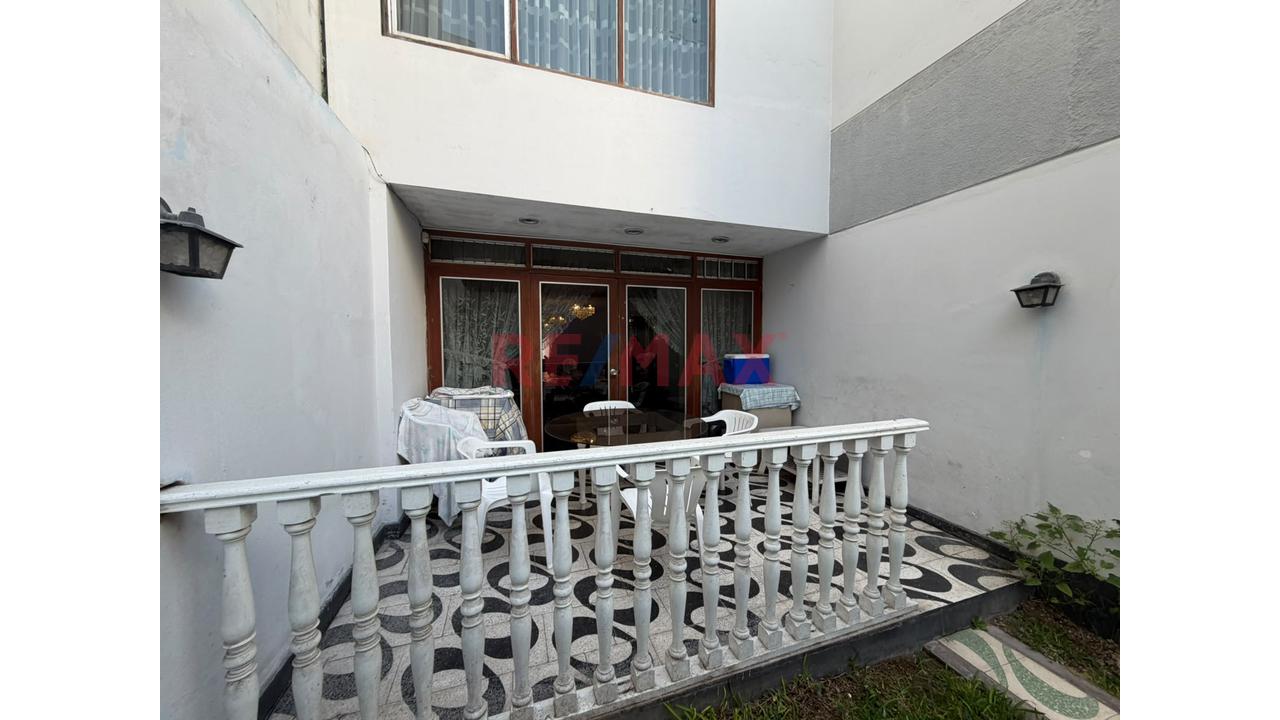 🏡 ¡La Ubicación Que Buscabas Para Vivir O Invertir En San Miguel! - 11