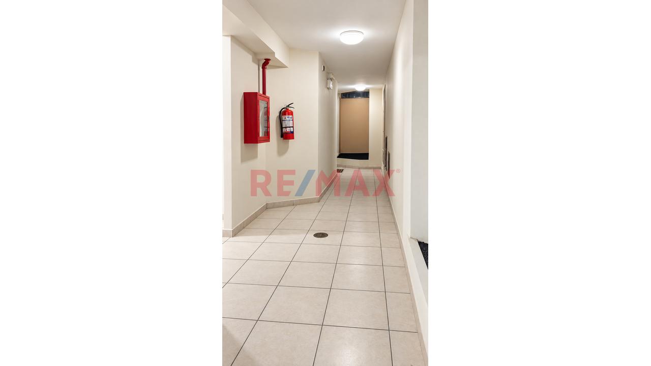 Venta De Departamento De 77M2/  3 Dorm En Los Faisanes 285 /1Er Piso– Chorrillos — foto 9