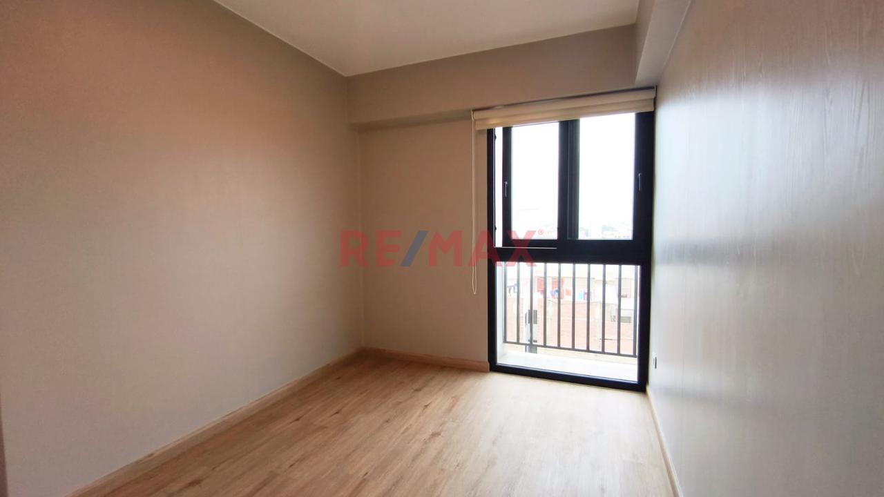 Alquiler De Departamento De 3 Dormitorios Y Esacionamiento San Miguel — foto 12