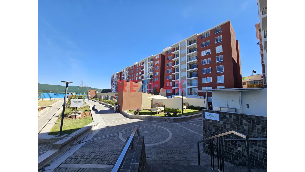 Alquiler De Hermoso Departamento Amoblado En Cerro Colorado