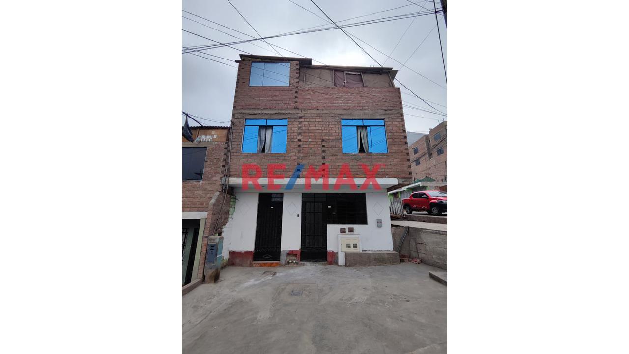 Venta De Casa Como Terreno En Ate
