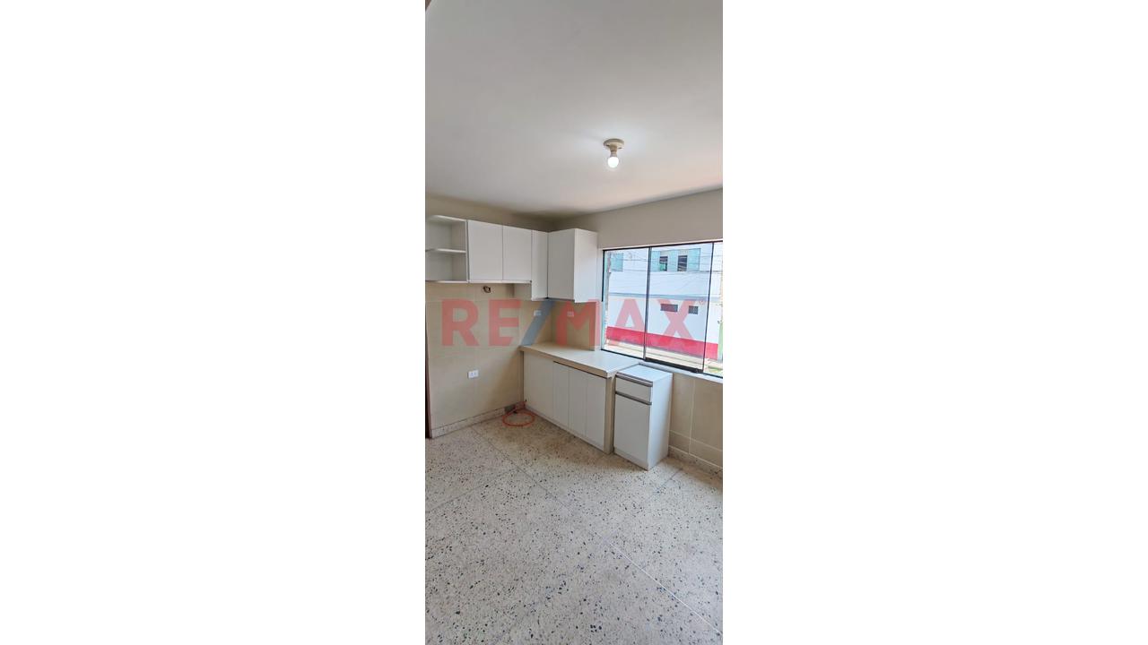 Departamentos En Venta   En San Juan De Lurigancho — foto 4