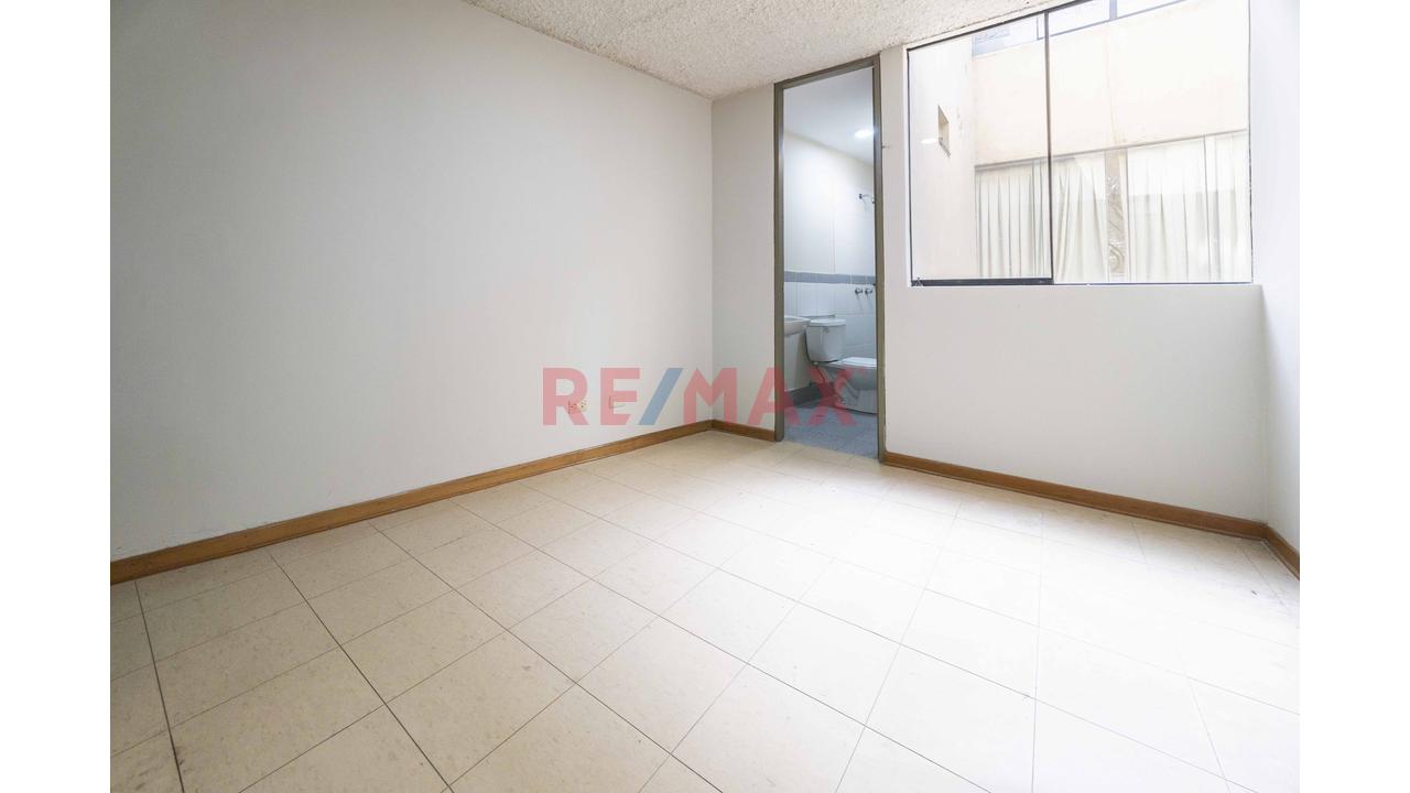 🏢 𝗗𝗘𝗣𝗔𝗥𝗧𝗔𝗠𝗘𝗡𝗧𝗢 𝗘𝗡 𝗩𝗘𝗡𝗧𝗔 𝗠𝗔𝗦 𝗖𝗢𝗖𝗛𝗘𝗥𝗔 – 𝗝𝗿. 𝗧𝗲𝗻𝗶𝗲𝗻𝘁𝗲 𝗖𝗮𝗿𝗹𝗼𝘀 𝗝𝗶𝗺𝗲́𝗻𝗲𝘇 𝗖𝗵𝗮́𝘃𝗲𝘇, 𝗖𝗵𝗼𝗿𝗿𝗶𝗹𝗹𝗼𝘀. — foto 9