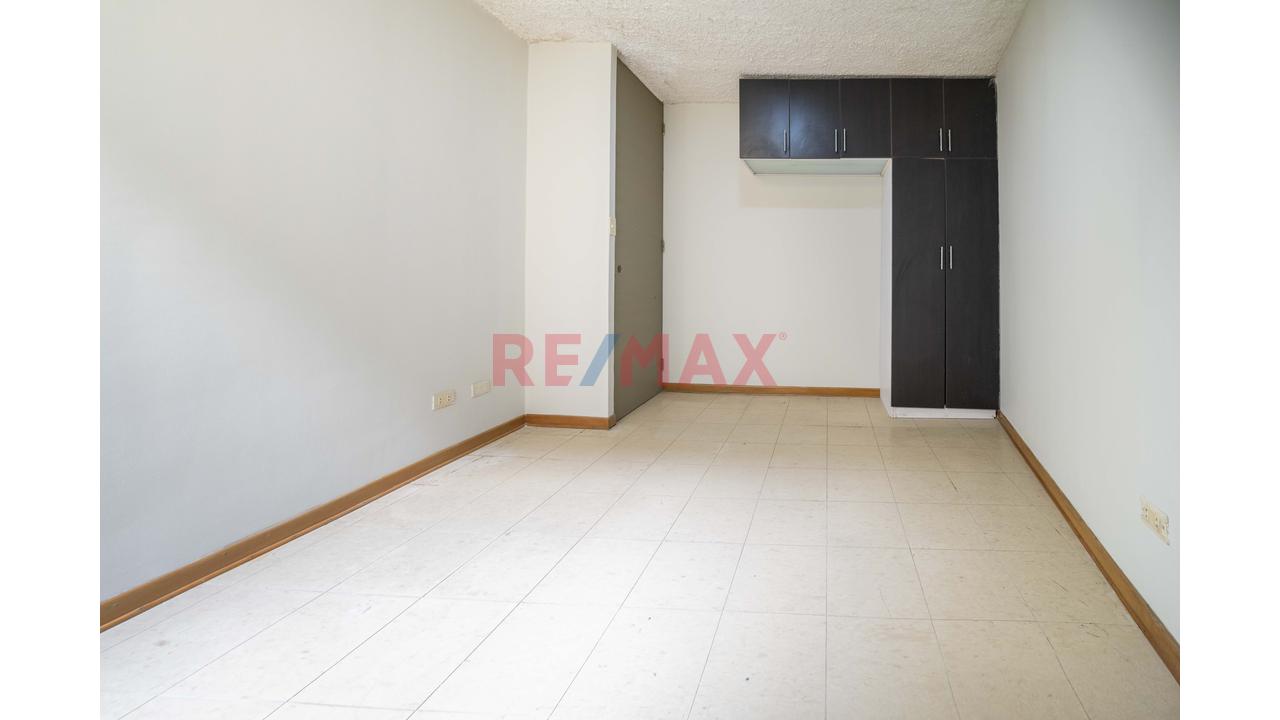 🏢 𝗗𝗘𝗣𝗔𝗥𝗧𝗔𝗠𝗘𝗡𝗧𝗢 𝗘𝗡 𝗩𝗘𝗡𝗧𝗔 𝗠𝗔𝗦 𝗖𝗢𝗖𝗛𝗘𝗥𝗔 – 𝗝𝗿. 𝗧𝗲𝗻𝗶𝗲𝗻𝘁𝗲 𝗖𝗮𝗿𝗹𝗼𝘀 𝗝𝗶𝗺𝗲́𝗻𝗲𝘇 𝗖𝗵𝗮́𝘃𝗲𝘇, 𝗖𝗵𝗼𝗿𝗿𝗶𝗹𝗹𝗼𝘀. — foto 10
