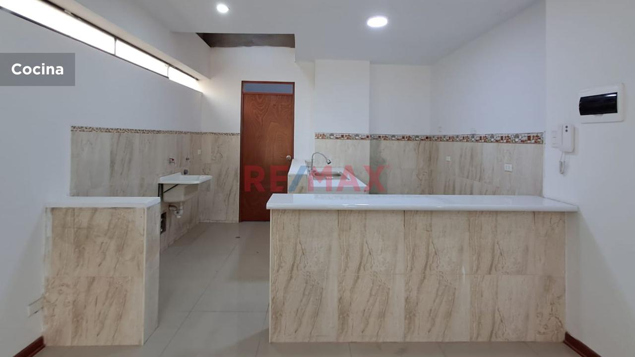 Venta De Departamento En Huampani — foto 4