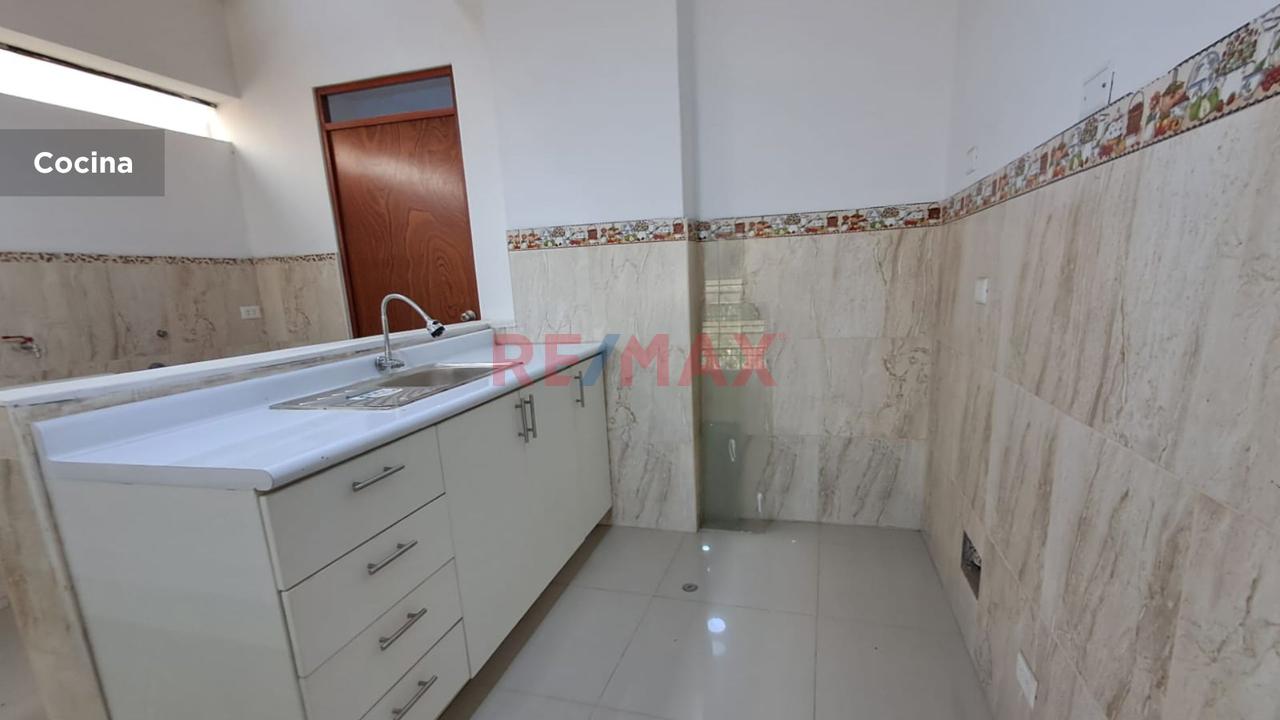Venta De Departamento En Huampani — foto 5