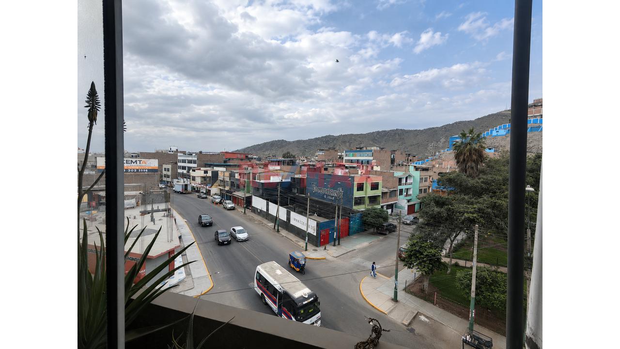 Alquiler De Edificio Comercial De 5 Pisos En Av. Gran Chimú, Sjl - 8