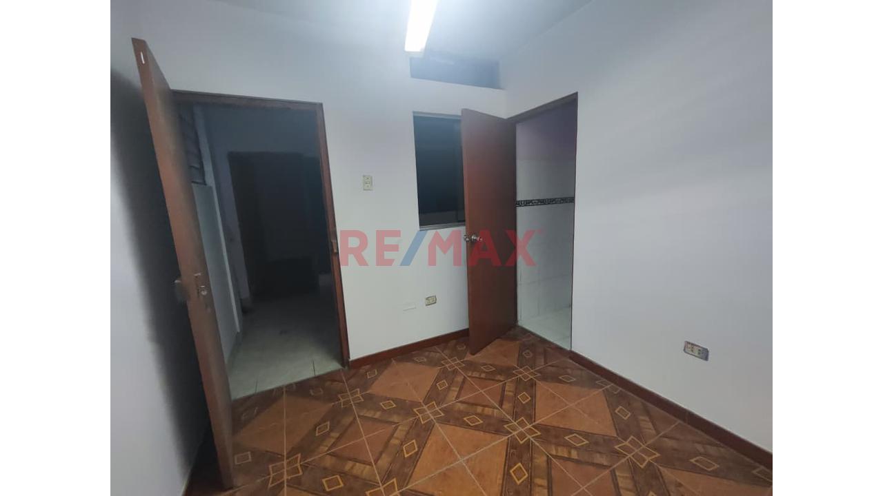 Alquiler De Edificio Comercial De 5 Pisos En Av. Gran Chimú, Sjl - 9