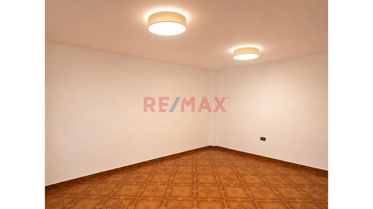 Se Vende Funcional Y Amplio Departamento En La Perla Límite Con San Miguel — foto 15