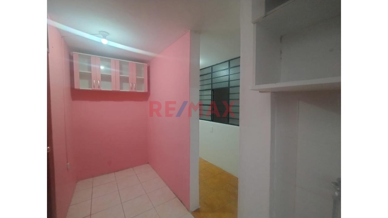Se Vende Funcional Y Amplio Departamento En La Perla Límite Con San Miguel — foto 6