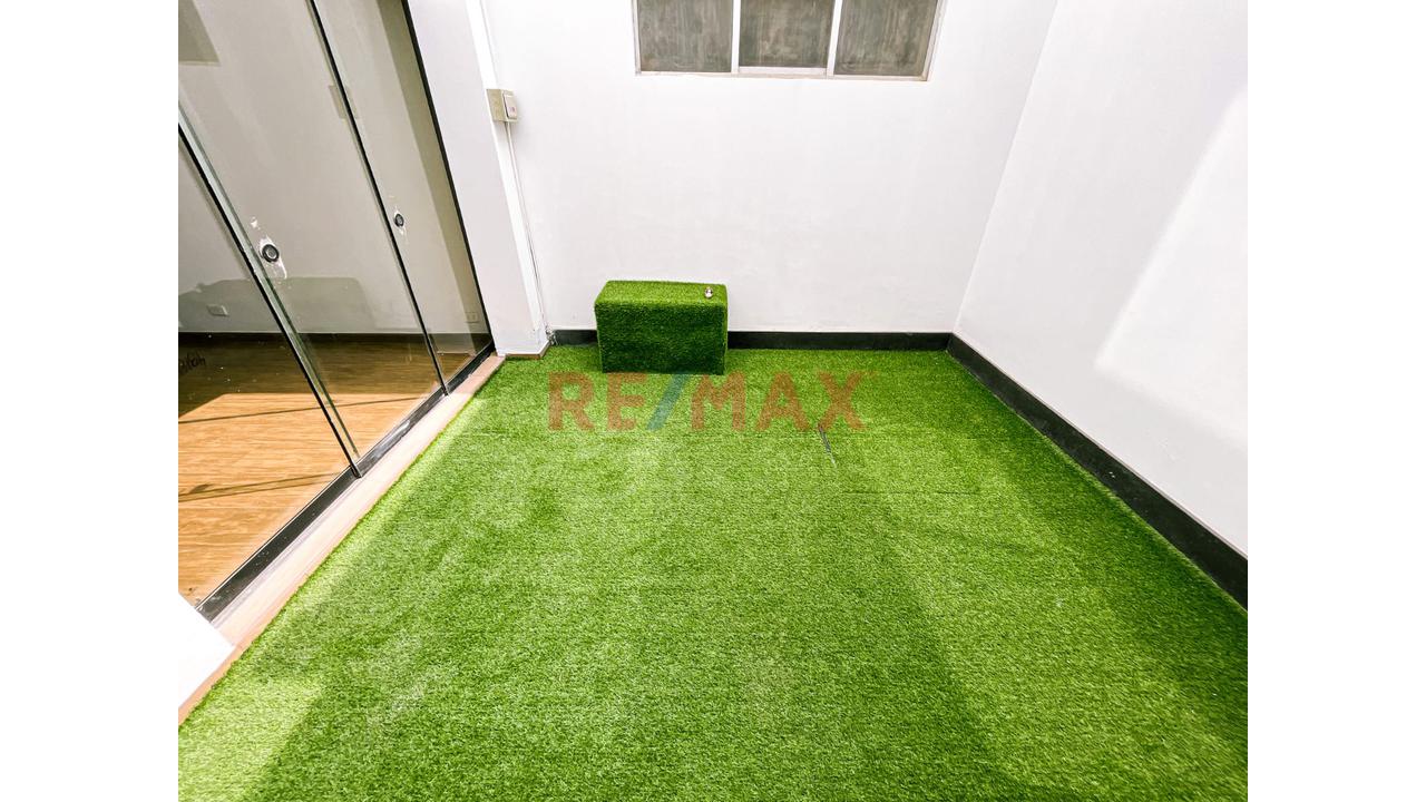 Alquilo Casa De 3 Pisos Recién Remodelada Y De Estreno | 340 M2 En San Isidro - 3