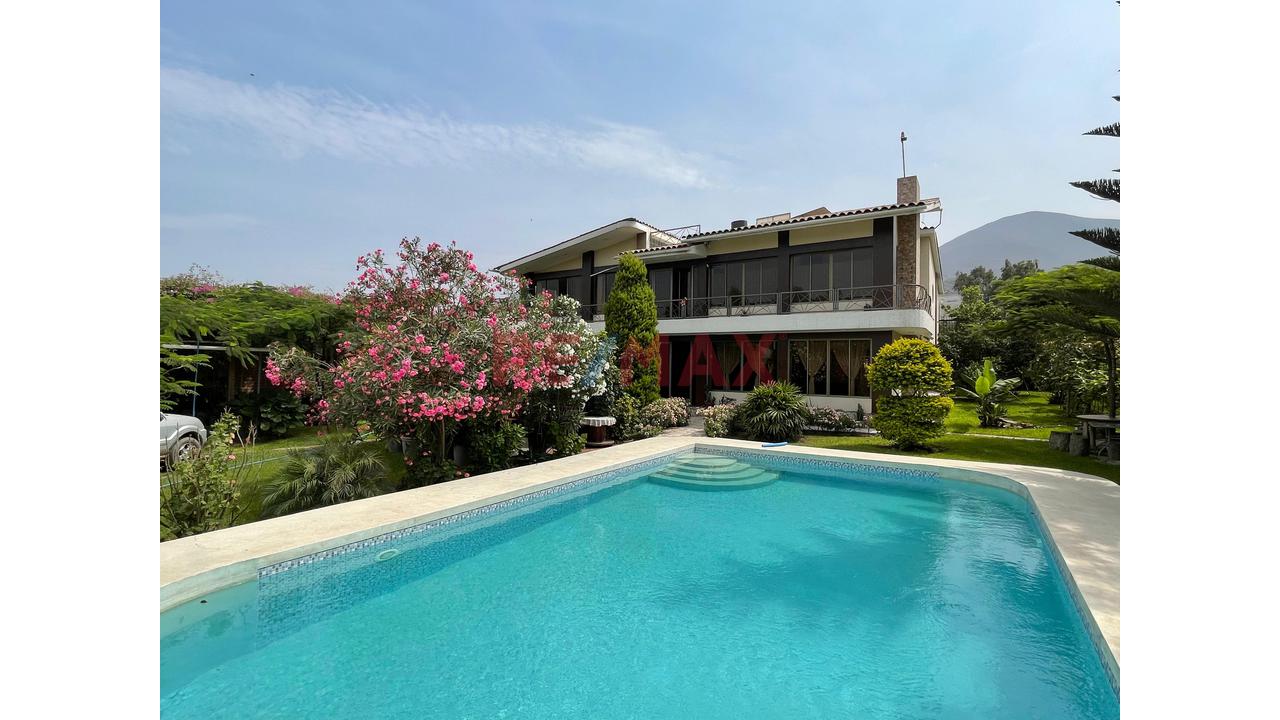 Casa De Campo En Alquiler / Amoblado De 1000M2 En El Condominio Mas Exclusivo De Jatosisa Alta - Pachacamac Condominio Residencial “El Refugio De Jatosisa” — foto 2