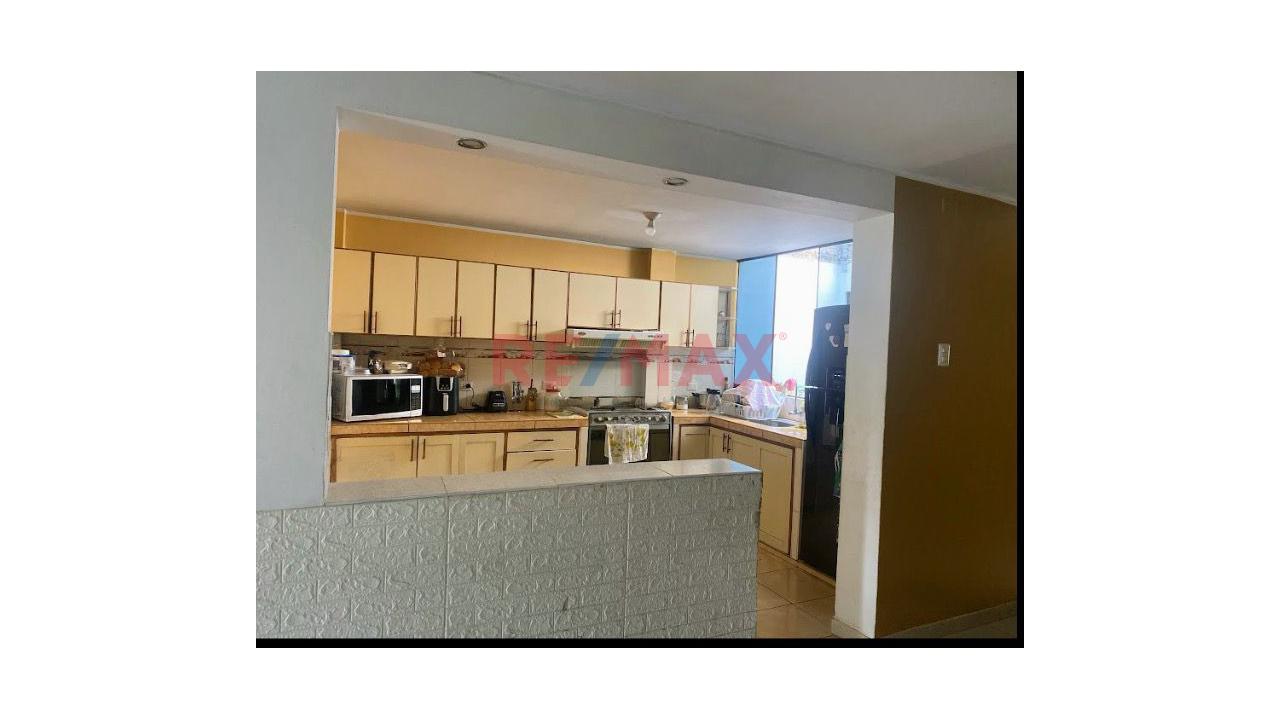 🏡 Vendo Casa En San Juan De Lurigancho: 3 Pisos Y Lista Para Habitar 🌤️ — foto 6