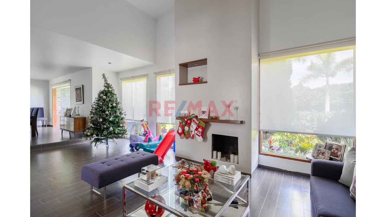 Se Vende Moderna Casa De Campo Ubicada Dentro De Un Exclusivo Condominio - 3