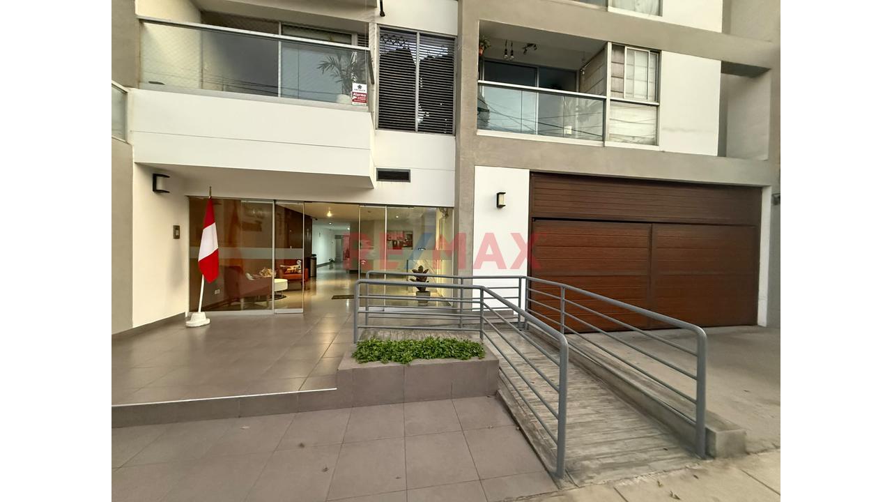 Alquiler Departamento En La Mejor Zona De Magdalena Con  Vista Panoramica Y Cochera — foto 3
