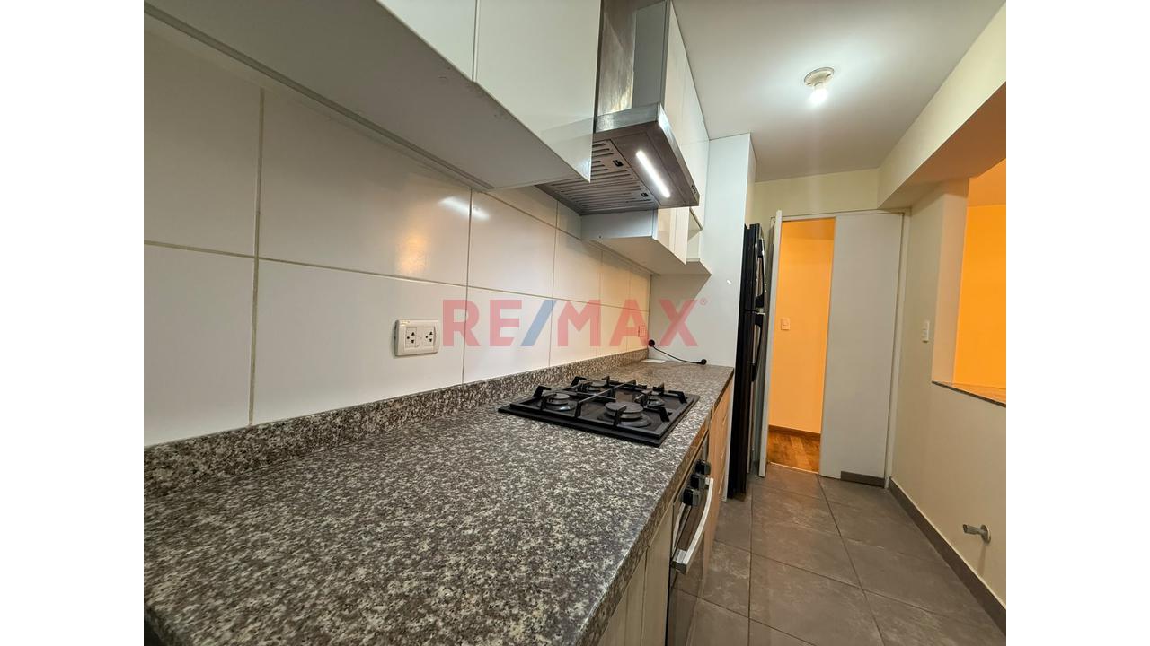 Alquiler Departamento En La Mejor Zona De Magdalena Con  Vista Panoramica Y Cochera — foto 9
