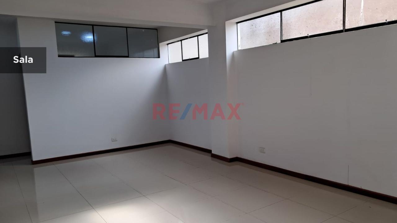 Venta De Departamento En Urb El Golf De Huampani Chosica — foto 2